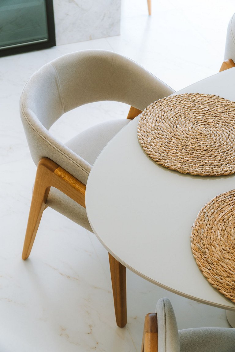 Nascer do Amanhã | Frente Mar | 03 suítes