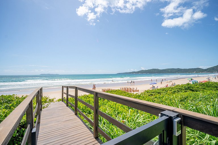 Nascer do Amanhã | Frente Mar | 03 suítes