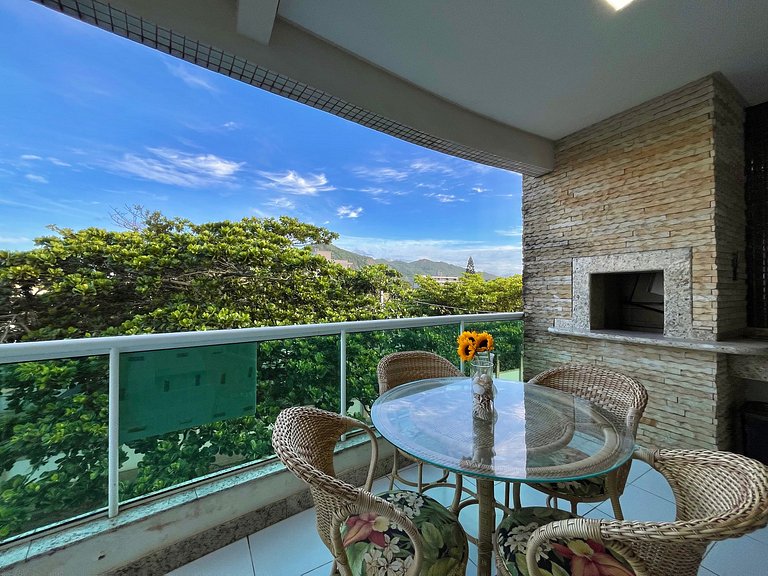 Apartamento 02 quartos a 150m da praia em Canto Grande