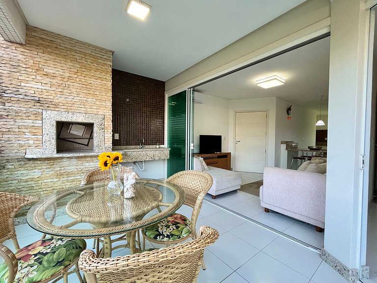 Apartamento 02 quartos a 150m da praia em Canto Grande