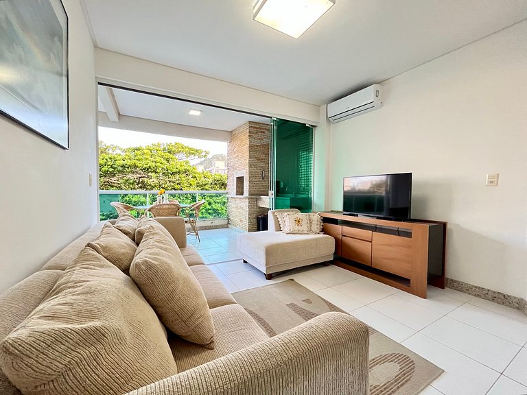 Apartamento 02 quartos a 150m da praia em Canto Grande