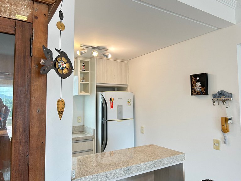 Apartamento duplex 02 quartos com vista mar em Canto Grande,