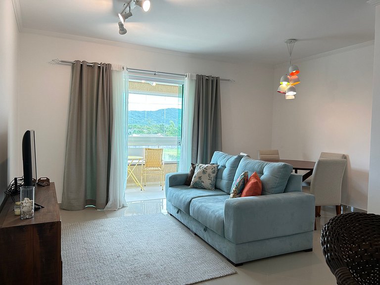 Apartamento duplex 02 quartos com vista mar em Canto Grande,