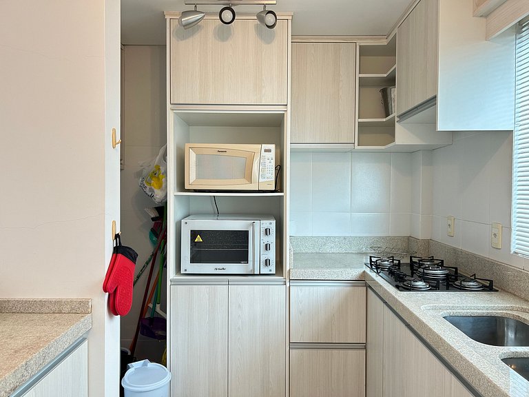 Apartamento duplex 02 quartos com vista mar em Canto Grande,