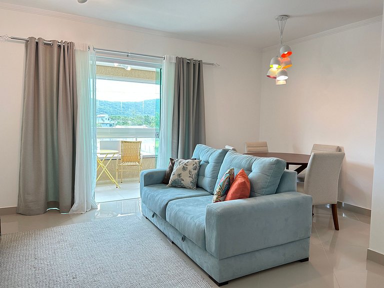 Apartamento duplex 02 quartos com vista mar em Canto Grande,