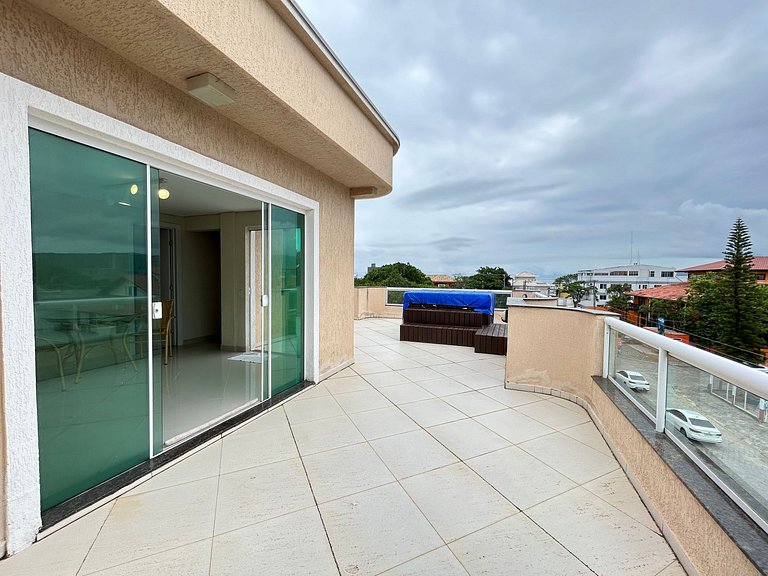 Apartamento duplex 02 quartos com vista mar em Canto Grande,