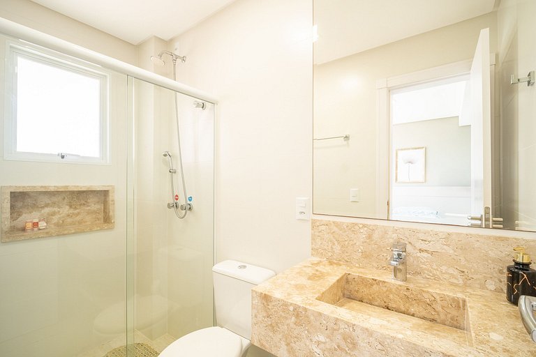 Cobertura 03 suítes, piscina privativa e vista mar