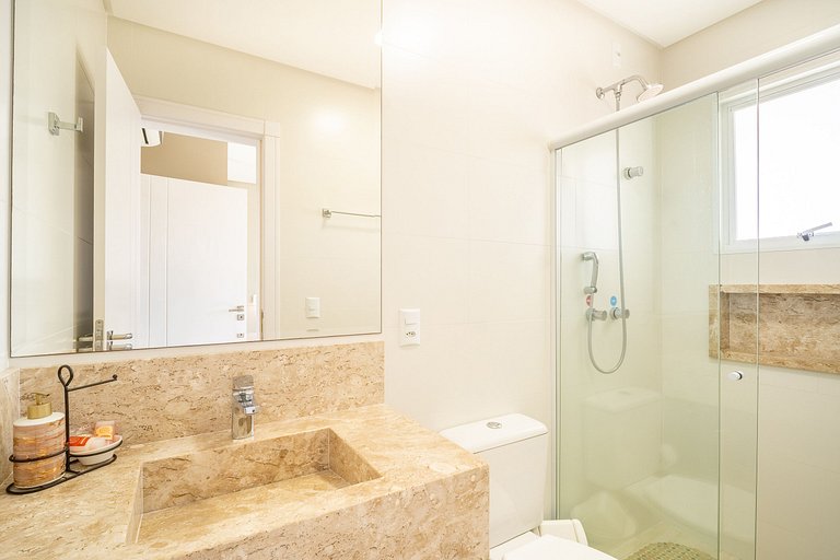 Cobertura 03 suítes, piscina privativa e vista mar