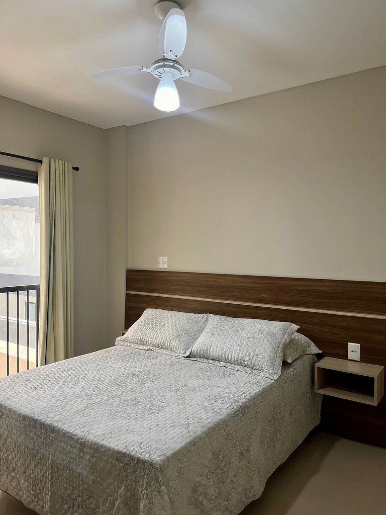 Apartamento com 02 quartos | 30m da praia