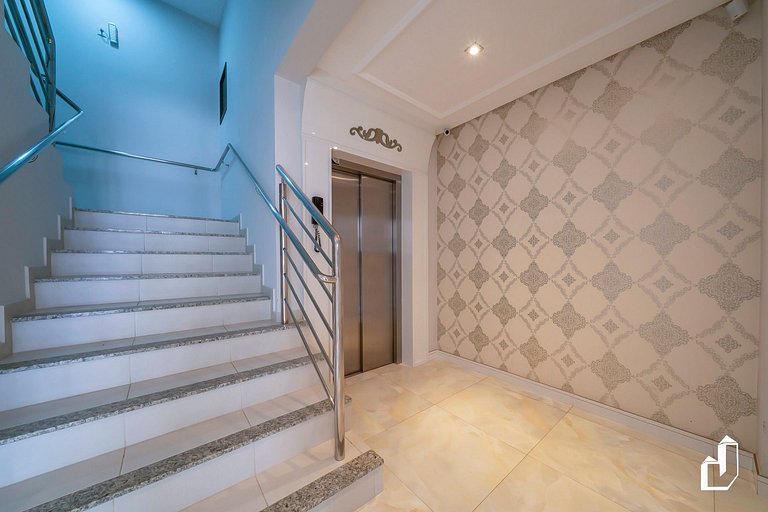 Apartamento com 02 quartos | 30m da praia