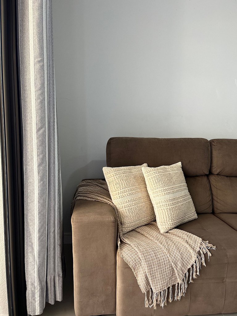 Apartamento com 02 quartos | 30m da praia