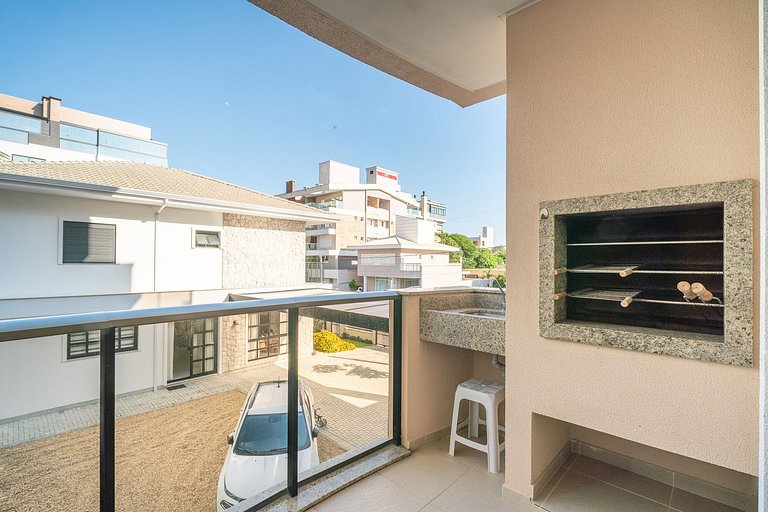 Apartamento com 02 quartos | 30m da praia