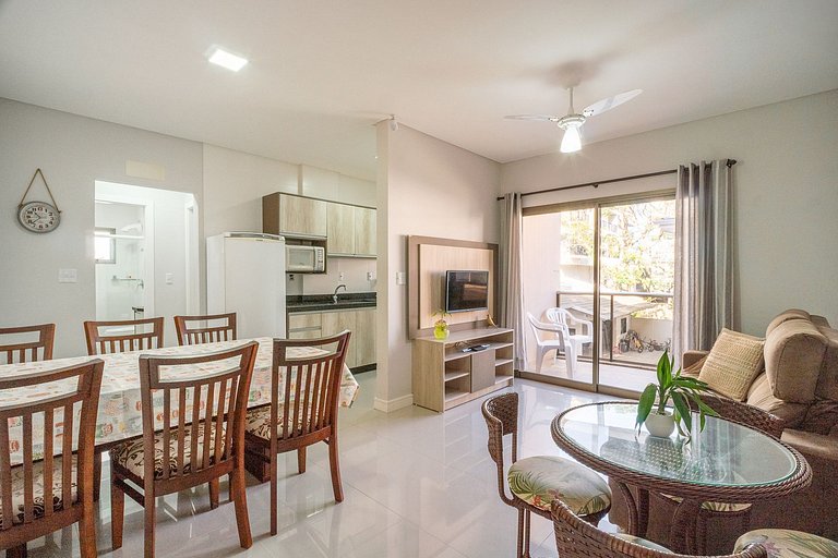 Apartamento com 02 quartos | 30m da praia