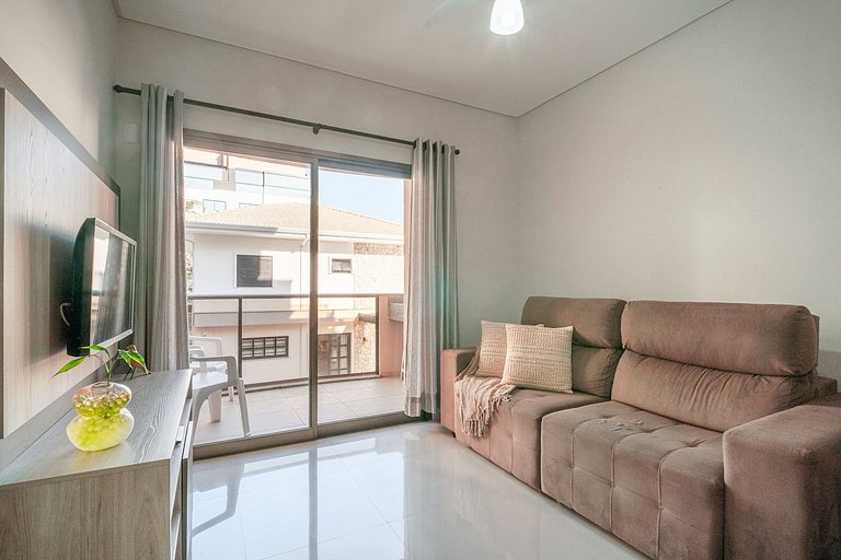 Apartamento com 02 quartos | 30m da praia