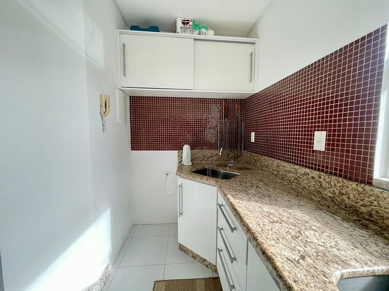 Apartamento 02 quartos a 150m da praia em Canto Grande
