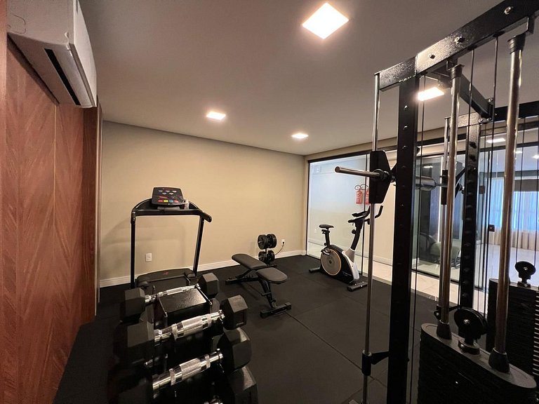 Cobertura duplex com piscina e academia no prédio
