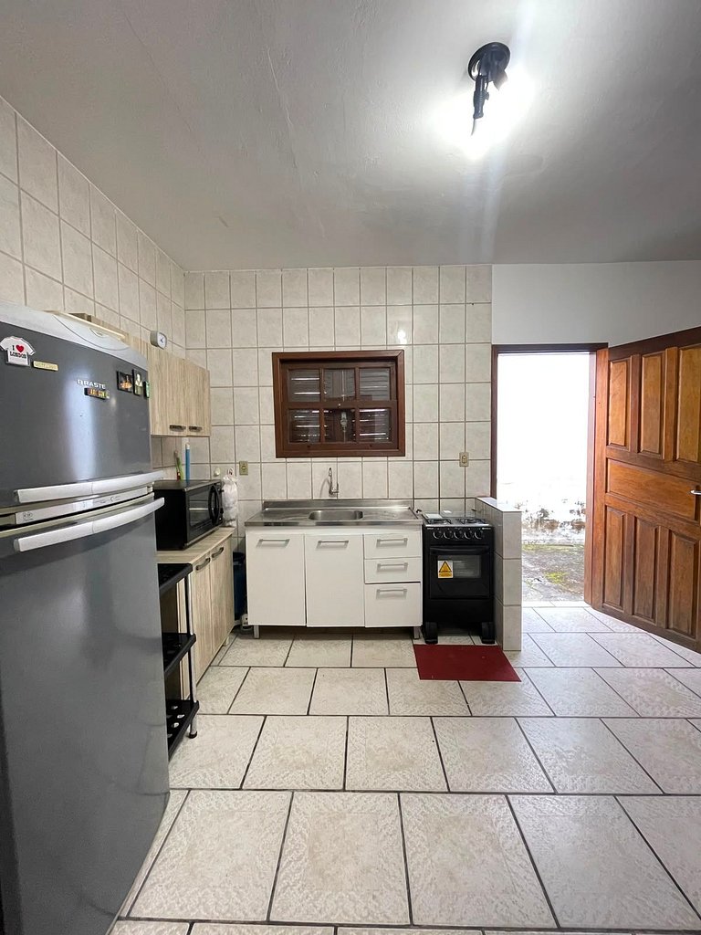 Casa térrea à venda na melhor localização de Canto Grande