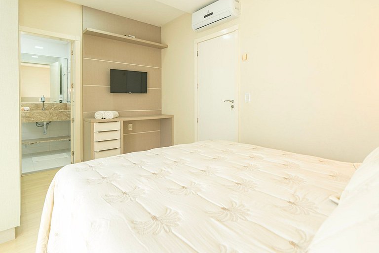 Duplex à beira-mar com piscina e acesso à praia