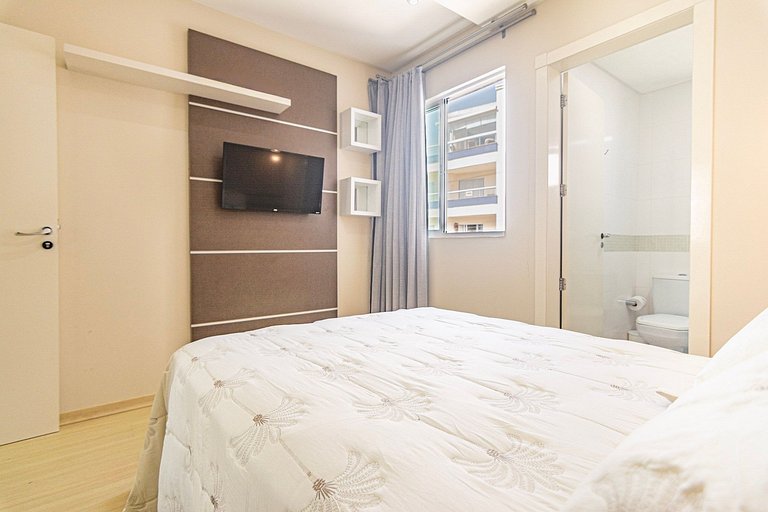 Duplex à beira-mar com piscina e acesso à praia