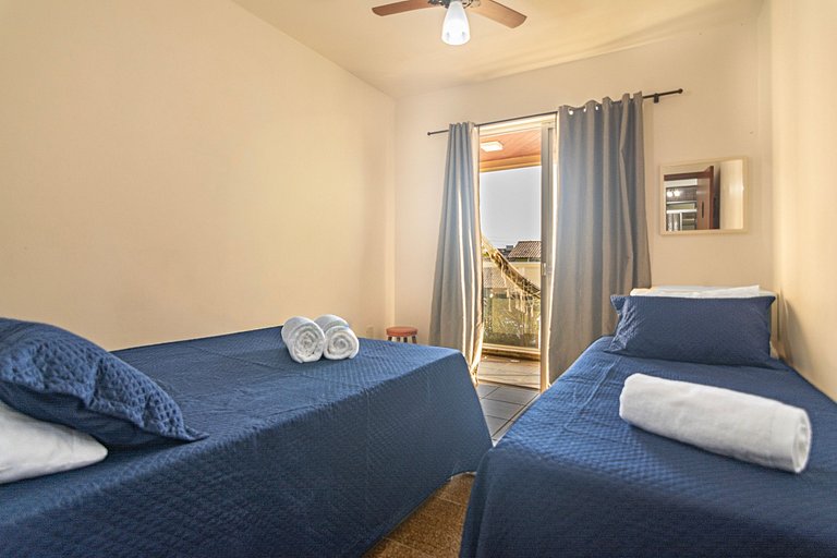 Apartamento com 03 quartos