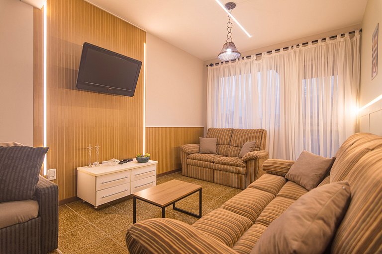 Apartamento com 03 quartos