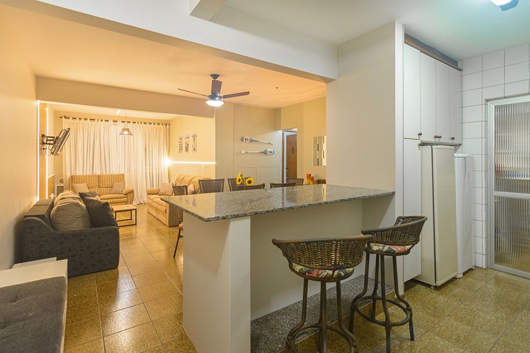 Apartamento com 03 quartos